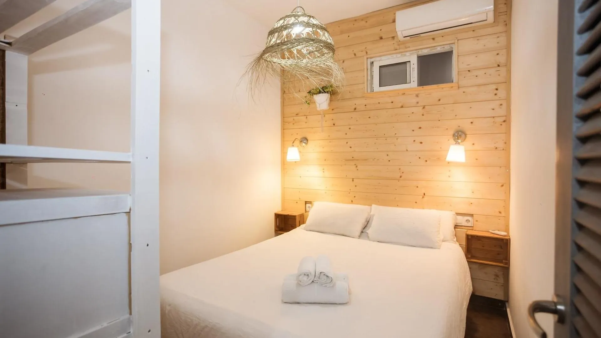 Naim Guest House Malaga Centro