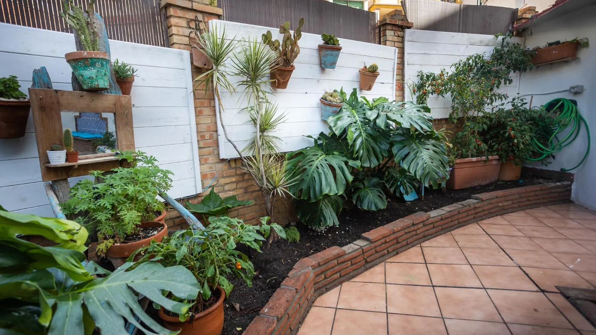 Naim Guest House Malaga Centro