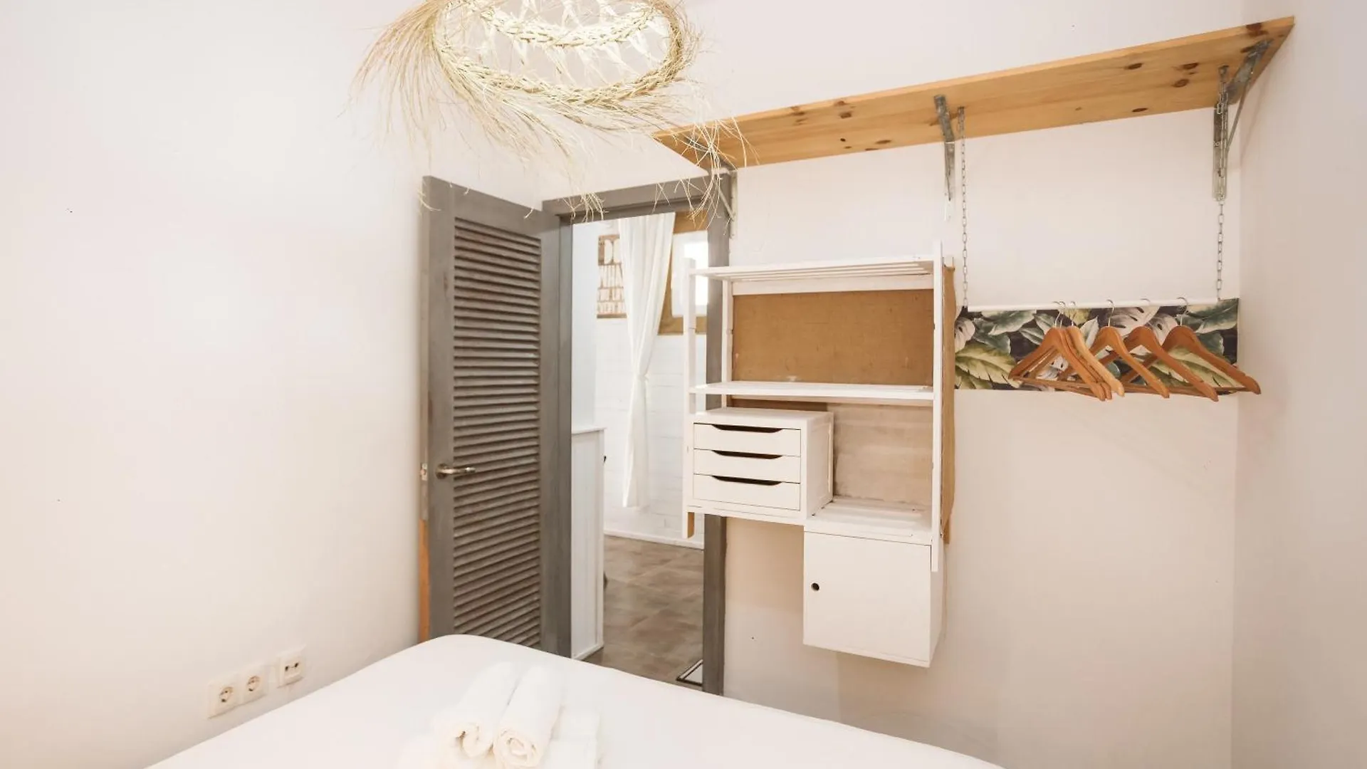 Naim Guest House Malaga Centro 0*,