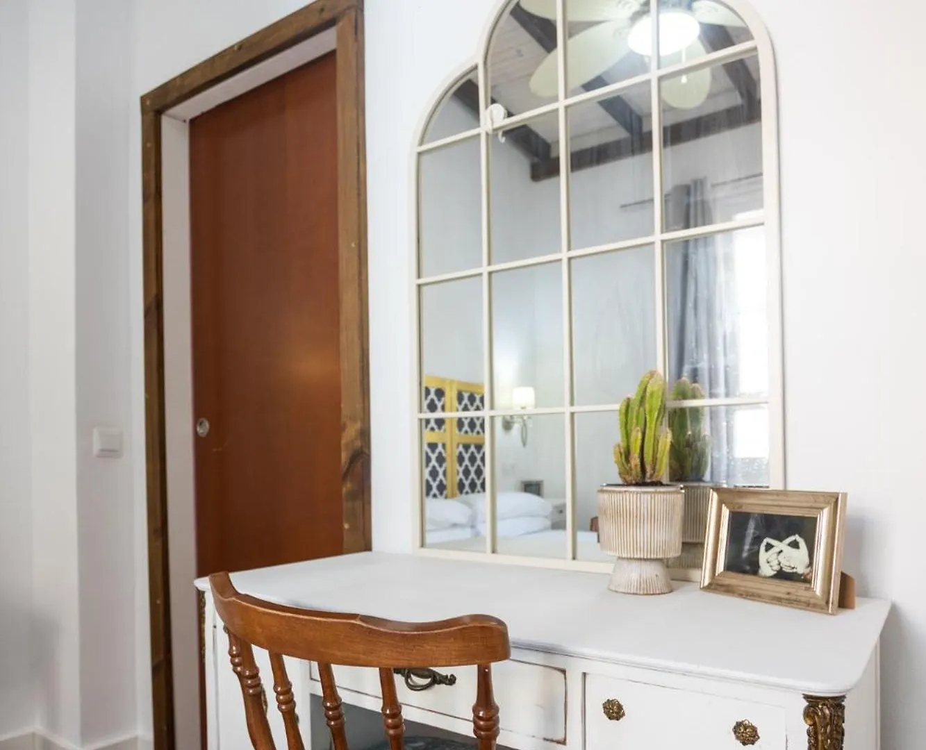 Naim Guest House Malaga Centro
