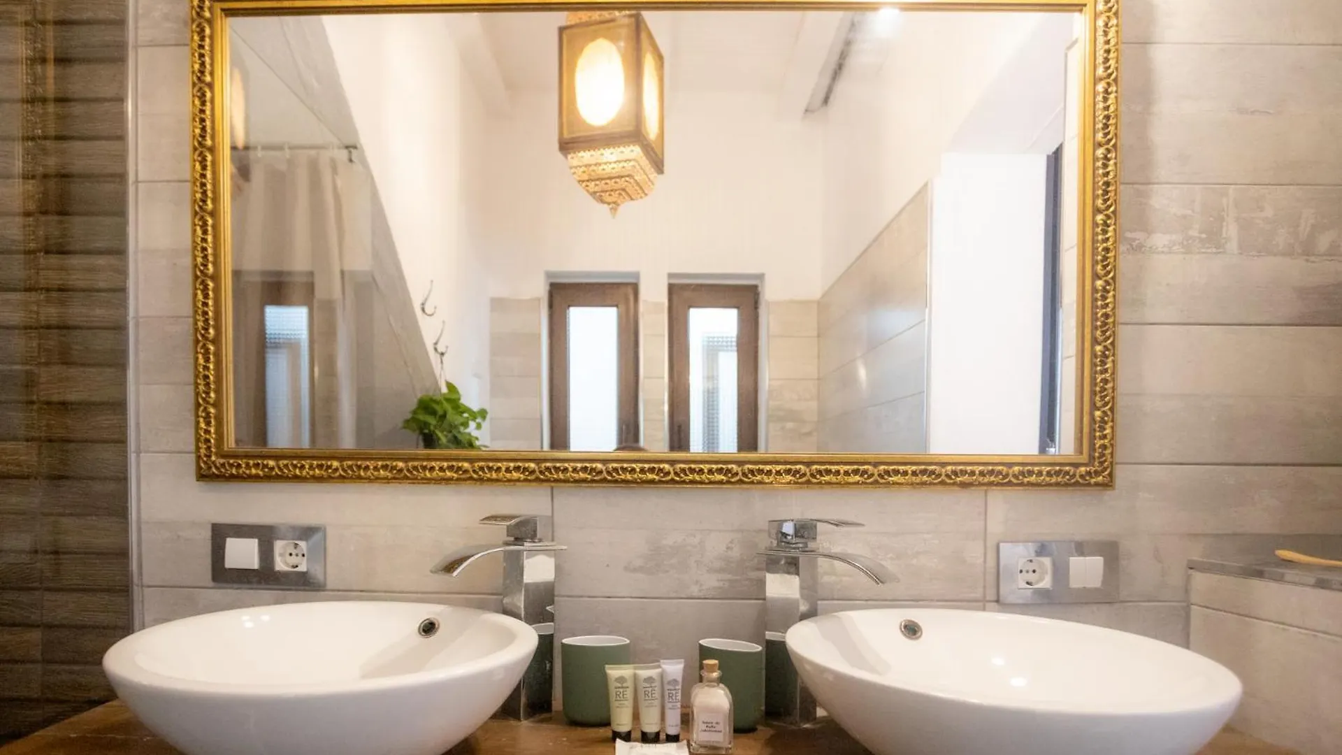 Naim Guest House Malaga Centro 0*,  스페인
