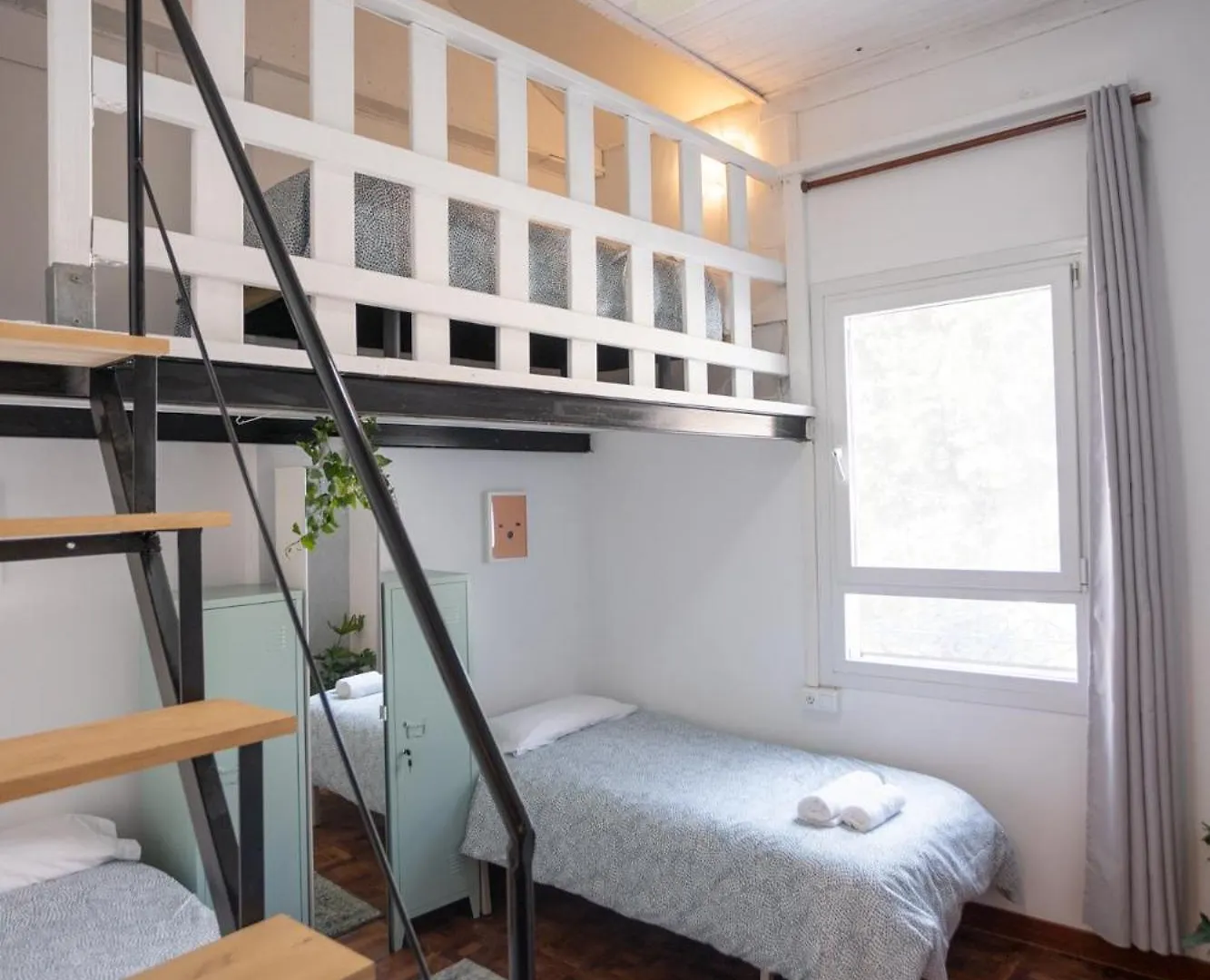 Naim Guest House Malaga Centro 0*,
