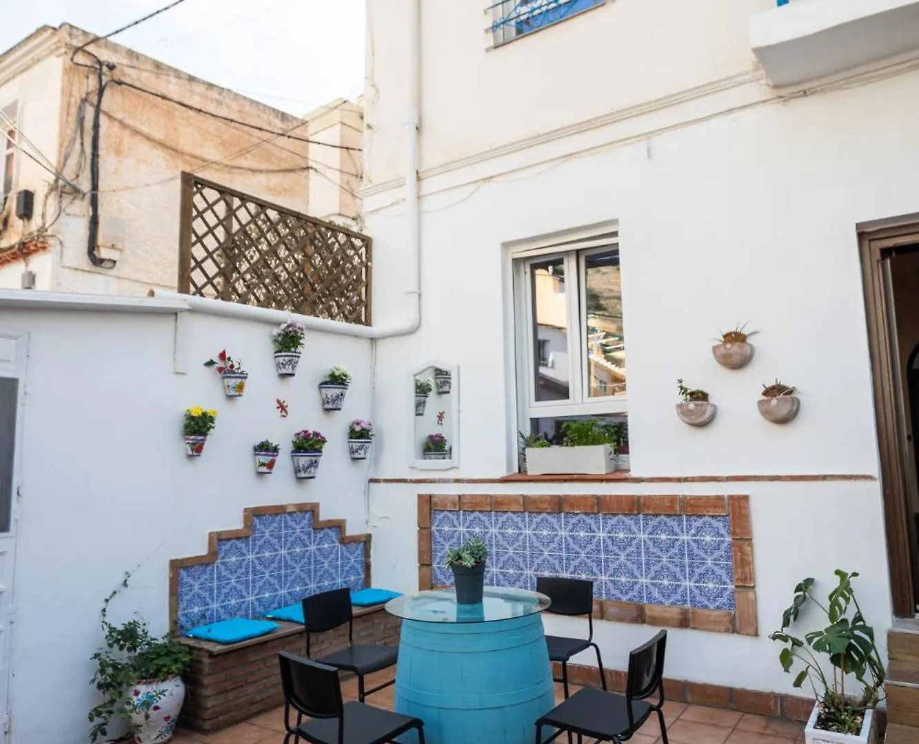 Naim Guest House Malaga Centro