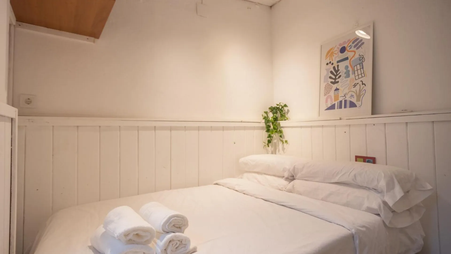 Naim Guest House Malaga Centro