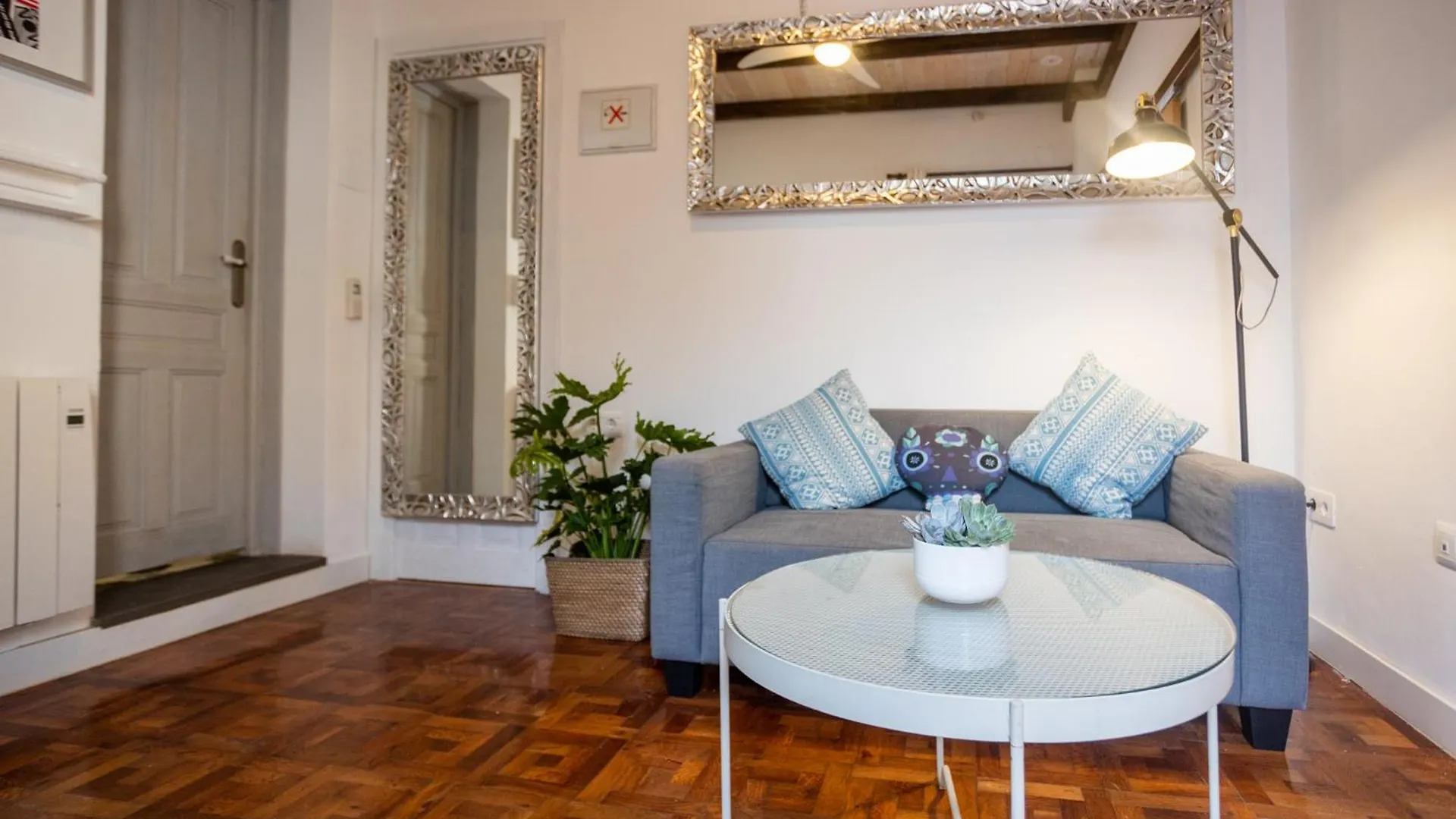 Naim Guest House Malaga Centro Spain