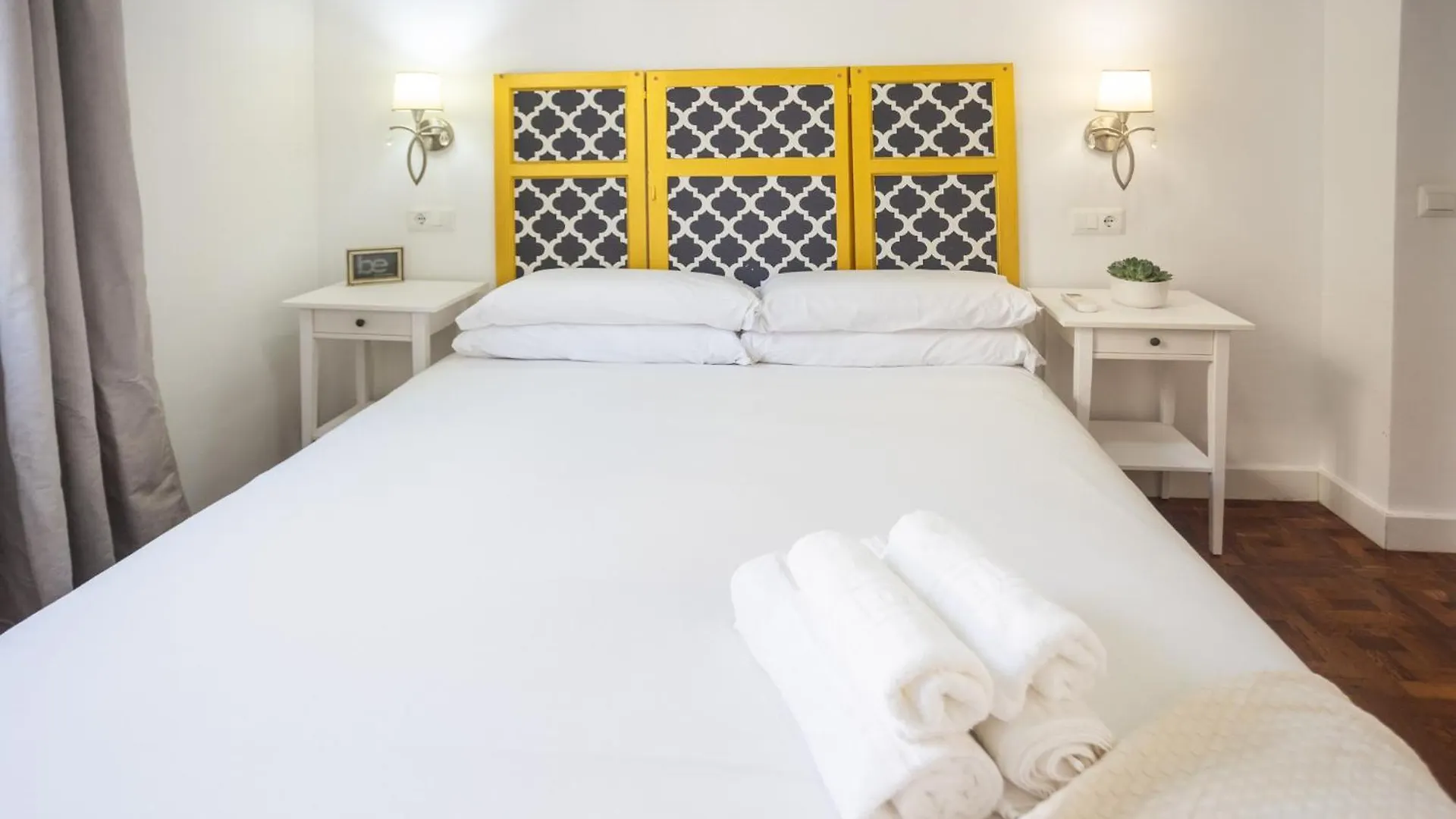 Naim Guest House Malaga Centro