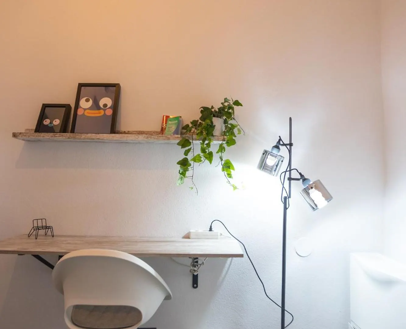 Naim Guest House Malaga Centro 0*,