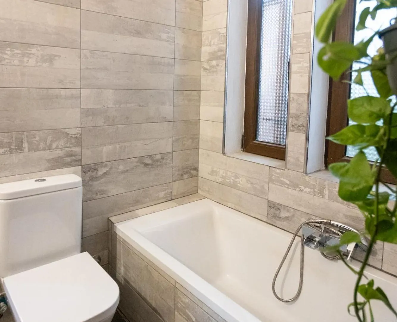 Naim Guest House Malaga Centro Spain